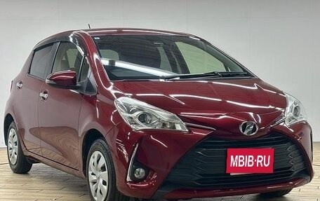Toyota Vitz, 2019 год, 990 000 рублей, 2 фотография