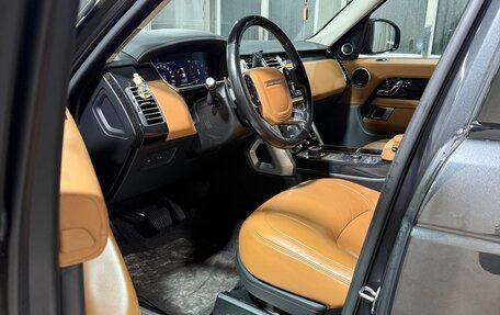 Land Rover Range Rover IV рестайлинг, 2018 год, 7 999 000 рублей, 4 фотография