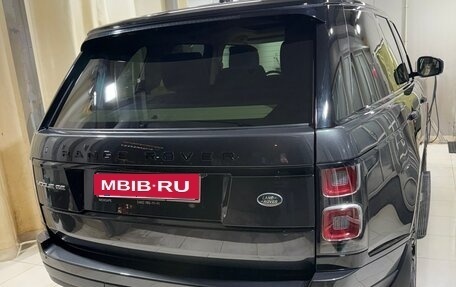 Land Rover Range Rover IV рестайлинг, 2018 год, 7 999 000 рублей, 8 фотография