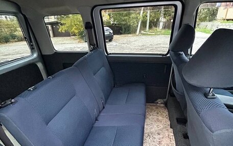 Toyota Pixis Van I, 2013 год, 700 000 рублей, 6 фотография