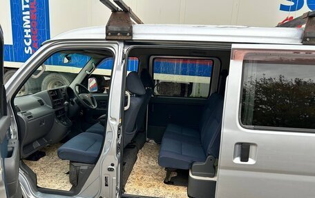 Toyota Pixis Van I, 2013 год, 700 000 рублей, 4 фотография