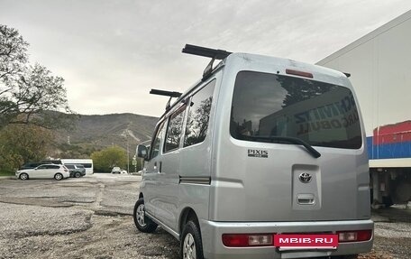 Toyota Pixis Van I, 2013 год, 700 000 рублей, 11 фотография