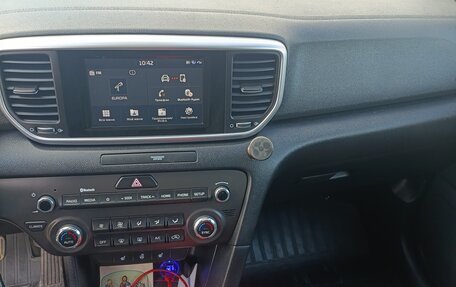 KIA Sportage IV рестайлинг, 2019 год, 2 150 000 рублей, 12 фотография