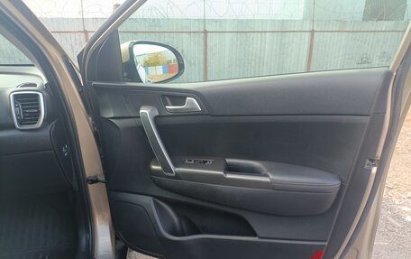 KIA Sportage IV рестайлинг, 2019 год, 2 150 000 рублей, 19 фотография