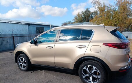 KIA Sportage IV рестайлинг, 2019 год, 2 150 000 рублей, 25 фотография