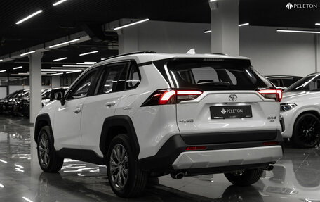 Toyota RAV4, 2025 год, 4 180 000 рублей, 4 фотография