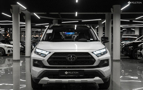 Toyota RAV4, 2025 год, 4 180 000 рублей, 3 фотография