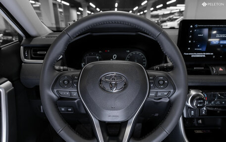 Toyota RAV4, 2025 год, 4 180 000 рублей, 11 фотография