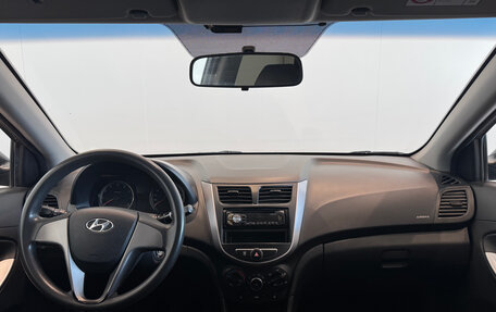 Hyundai Solaris II рестайлинг, 2014 год, 840 000 рублей, 11 фотография