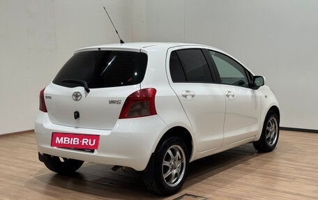 Toyota Yaris III рестайлинг, 2007 год, 630 000 рублей, 5 фотография