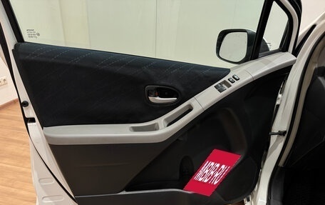 Toyota Yaris III рестайлинг, 2007 год, 630 000 рублей, 18 фотография