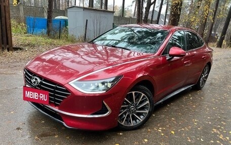 Hyundai Sonata VIII, 2021 год, 2 190 000 рублей, 3 фотография