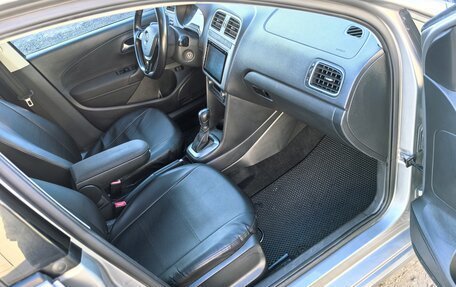 Volkswagen Polo VI (EU Market), 2017 год, 1 300 000 рублей, 10 фотография