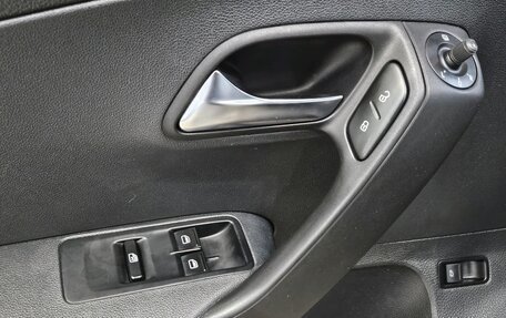 Volkswagen Polo VI (EU Market), 2017 год, 1 099 000 рублей, 15 фотография