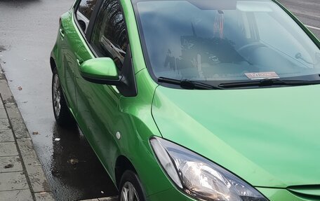 Mazda 2 III, 2012 год, 970 000 рублей, 2 фотография