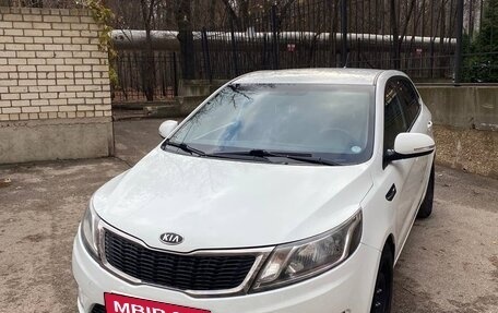 KIA Rio III рестайлинг, 2012 год, 660 000 рублей, 2 фотография