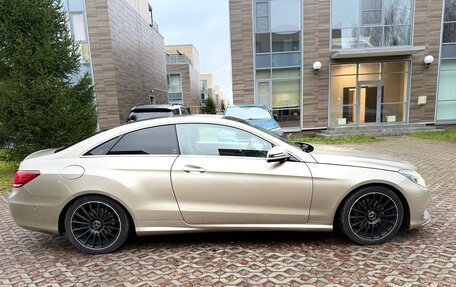 Mercedes-Benz E-Класс, 2016 год, 2 250 000 рублей, 4 фотография