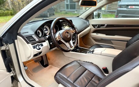 Mercedes-Benz E-Класс, 2016 год, 2 250 000 рублей, 5 фотография