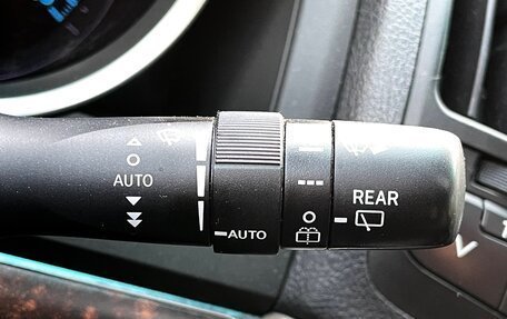 Toyota Land Cruiser 200, 2011 год, 3 429 000 рублей, 16 фотография