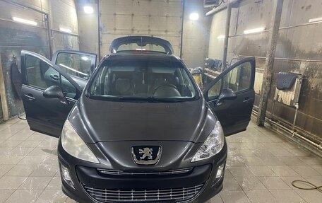 Peugeot 308 II, 2011 год, 330 000 рублей, 1 фотография