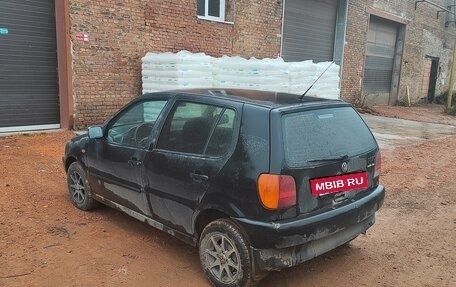 Volkswagen Polo III рестайлинг, 1999 год, 150 000 рублей, 6 фотография