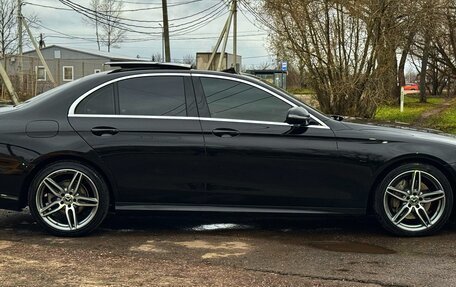 Mercedes-Benz E-Класс, 2016 год, 2 950 000 рублей, 4 фотография