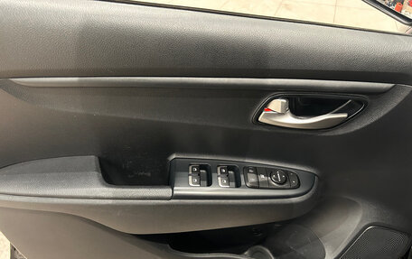 KIA Rio IV, 2020 год, 1 499 000 рублей, 14 фотография