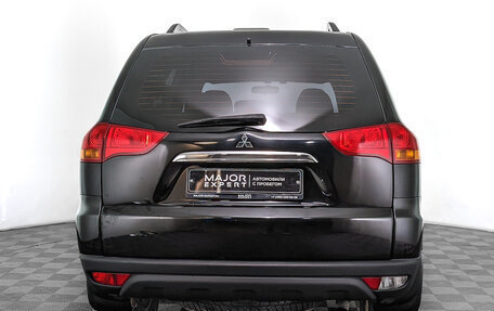 Mitsubishi Pajero Sport II рестайлинг, 2012 год, 1 490 000 рублей, 6 фотография