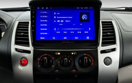 Mitsubishi Pajero Sport II рестайлинг, 2012 год, 1 490 000 рублей, 15 фотография