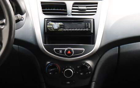 Hyundai Solaris II рестайлинг, 2012 год, 537 000 рублей, 10 фотография