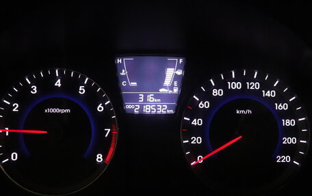 Hyundai Solaris II рестайлинг, 2012 год, 537 000 рублей, 9 фотография