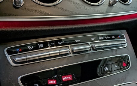Mercedes-Benz E-Класс, 2021 год, 5 595 000 рублей, 28 фотография