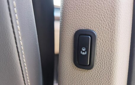 Volkswagen Multivan, 2022 год, 6 600 000 рублей, 23 фотография