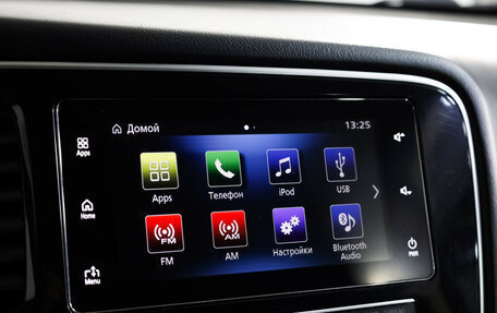 Mitsubishi Outlander III рестайлинг 3, 2019 год, 1 999 000 рублей, 16 фотография