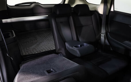 Mitsubishi Outlander III рестайлинг 3, 2019 год, 1 999 000 рублей, 25 фотография