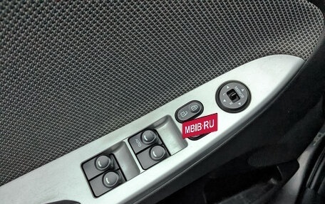 Hyundai Solaris II рестайлинг, 2013 год, 995 000 рублей, 27 фотография