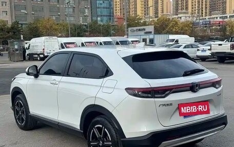 Honda Vezel, 2022 год, 1 700 000 рублей, 6 фотография