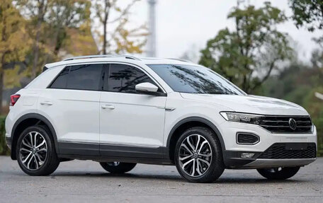 Volkswagen T-Roc I, 2021 год, 1 650 213 рублей, 8 фотография