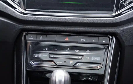 Volkswagen T-Roc I, 2021 год, 1 650 213 рублей, 16 фотография