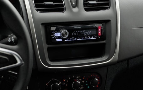 Renault Logan II, 2020 год, 1 139 000 рублей, 17 фотография