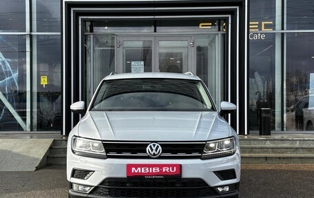 Volkswagen Tiguan II, 2018 год, 2 099 000 рублей, 2 фотография