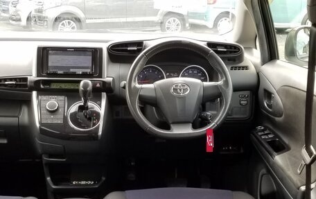 Toyota Wish II, 2016 год, 1 132 000 рублей, 15 фотография