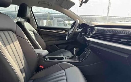 Volkswagen Passat B8 рестайлинг, 2022 год, 2 100 000 рублей, 7 фотография