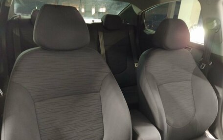 Hyundai Solaris II рестайлинг, 2015 год, 1 110 000 рублей, 7 фотография