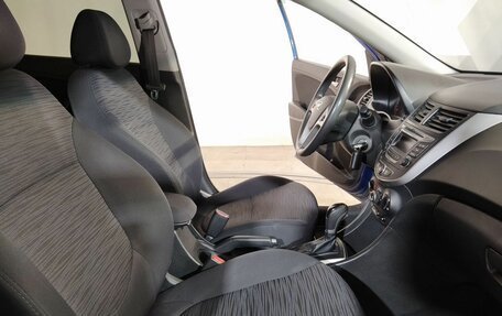 Hyundai Solaris II рестайлинг, 2015 год, 1 110 000 рублей, 16 фотография