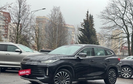 CheryExeed TXL, 2022 год, 2 399 000 рублей, 3 фотография