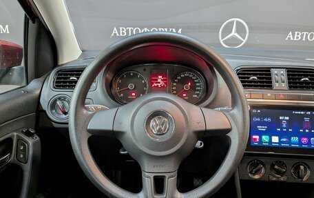 Volkswagen Polo VI (EU Market), 2012 год, 950 000 рублей, 16 фотография