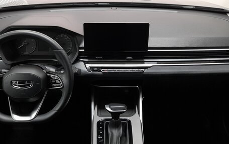 Geely Emgrand, 2023 год, 1 399 000 рублей, 9 фотография