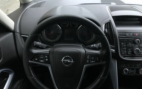 Opel Zafira C рестайлинг, 2015 год, 1 190 000 рублей, 13 фотография