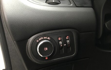 Opel Zafira C рестайлинг, 2015 год, 1 190 000 рублей, 15 фотография